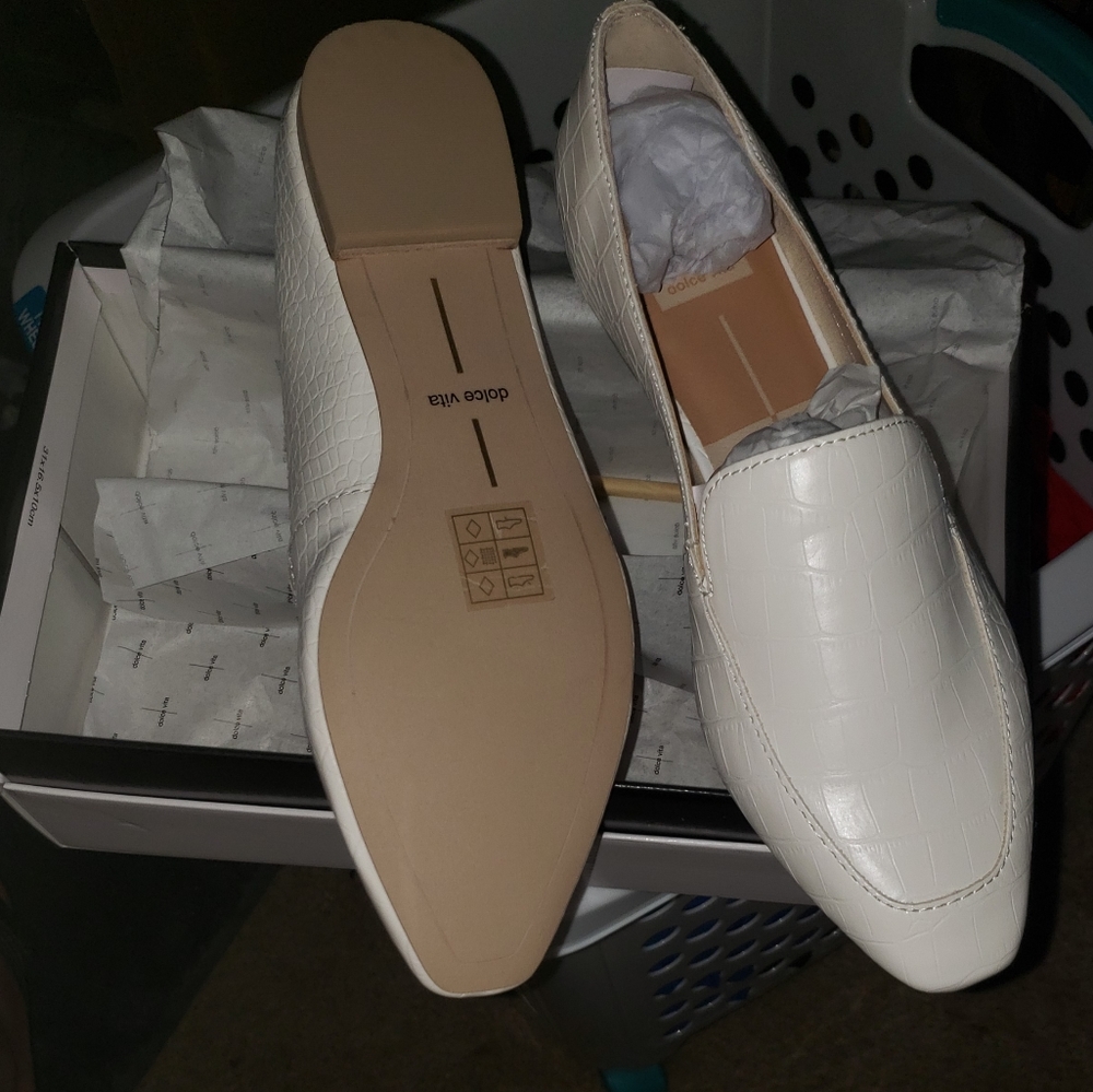 Dolce Vita Ivory Croc Stella flats